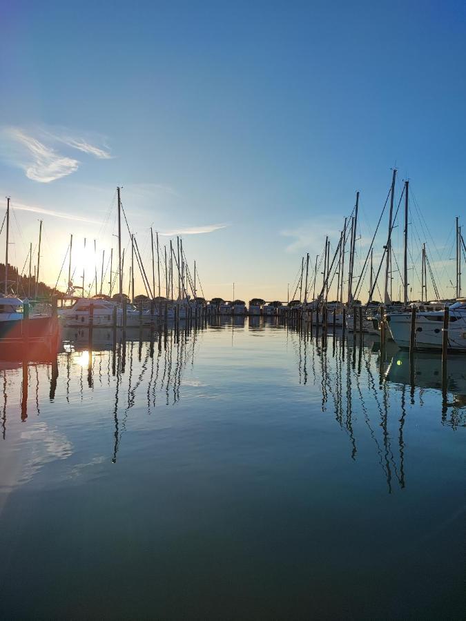Sea Lux Floating House Ajda Portorose Villa Exteriör bild